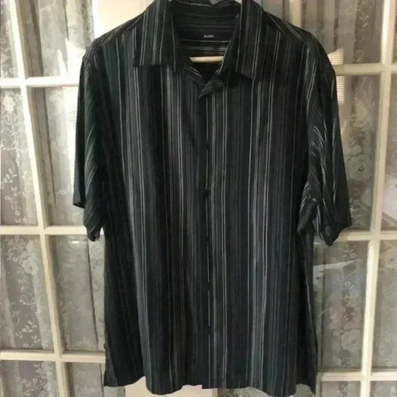 Striped Alfani Short Sleeve Button Down Shirt Sz XL - Picture 1 of 3
